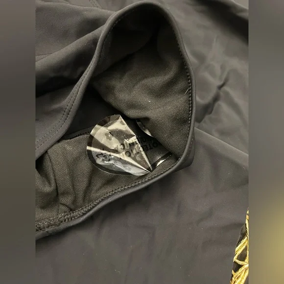 NWOT B2prity Women's Swimsuit One Piece Ruffle V Neck Cutout Wrap with Skirt - Picture 9 of 9